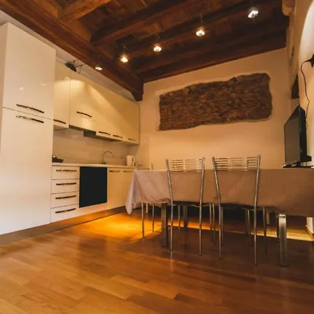 Residenza Al Castello ヴェローナ