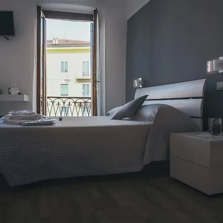 ゲストハウス Residenza Al Castello 4*
