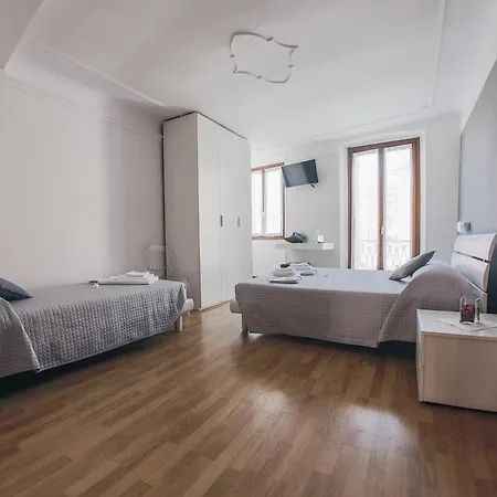 ゲストハウス Residenza Al Castello 4*